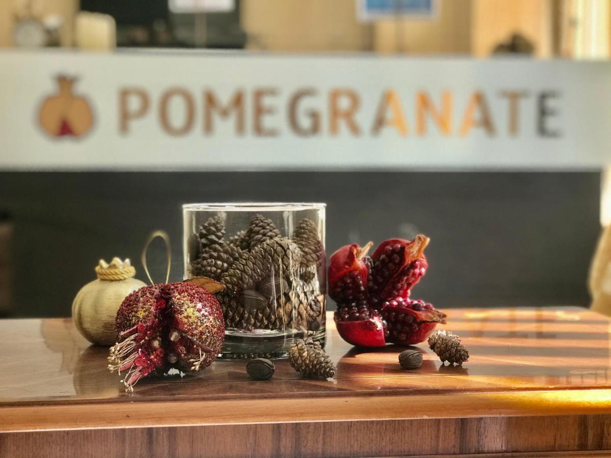 Pomegranate Hotel คูทายสิ ภายนอก รูปภาพ