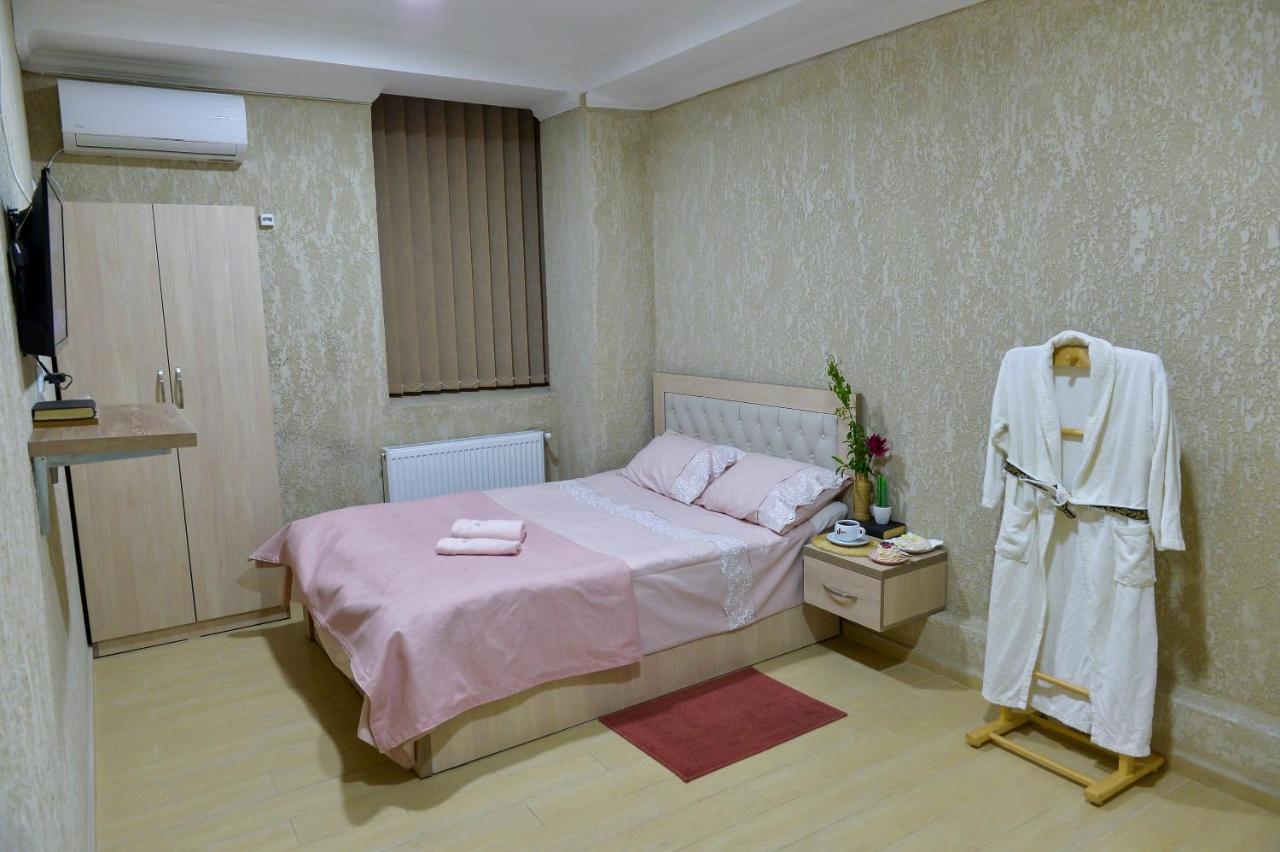 Pomegranate Hotel คูทายสิ ภายนอก รูปภาพ