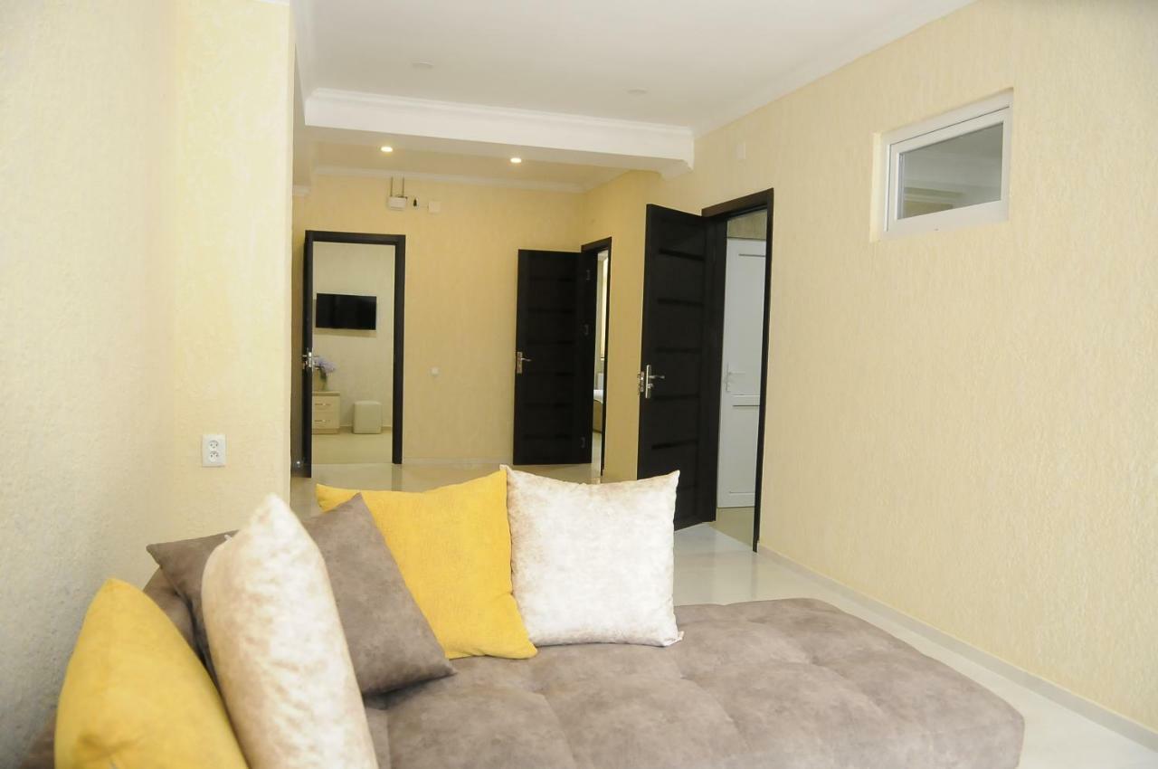 Pomegranate Hotel คูทายสิ ภายนอก รูปภาพ