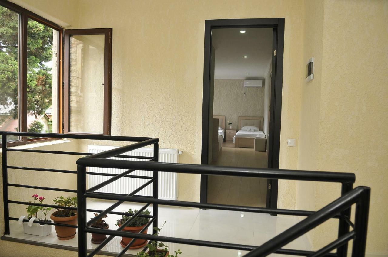 Pomegranate Hotel คูทายสิ ภายนอก รูปภาพ